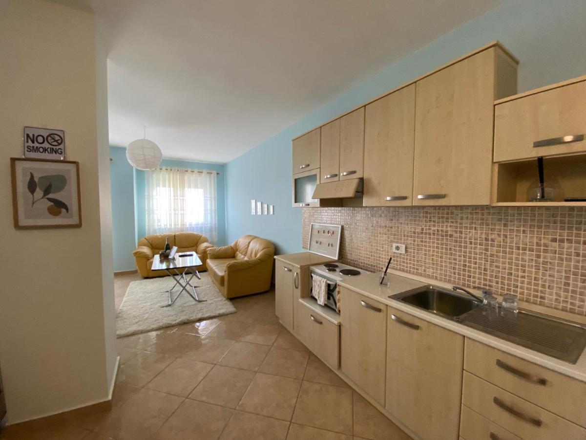 Seashell Apartment ドゥラス エクステリア 写真