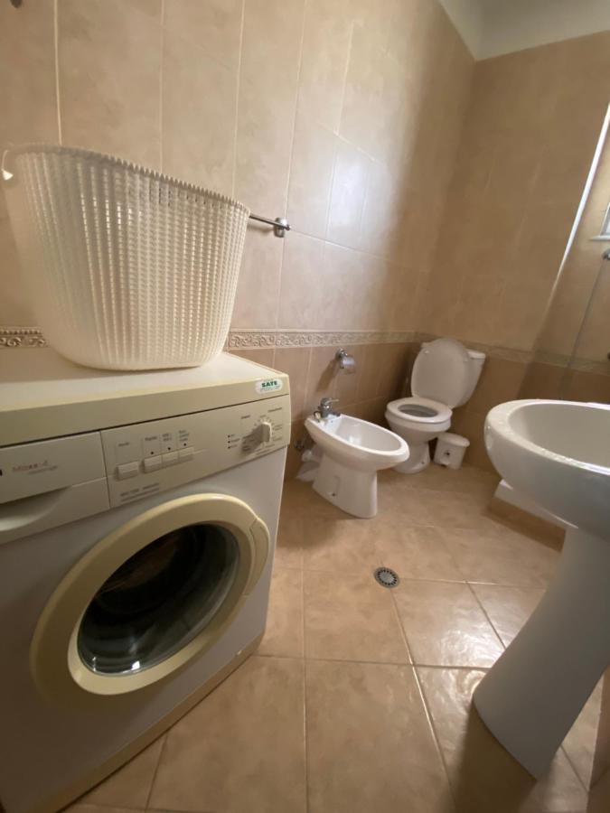 Seashell Apartment ドゥラス エクステリア 写真
